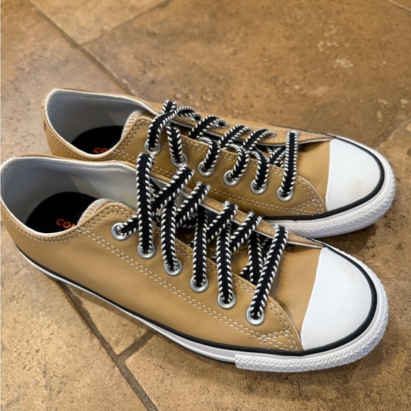 Converse custom tan leather Sneakers - Picture 1 of 6